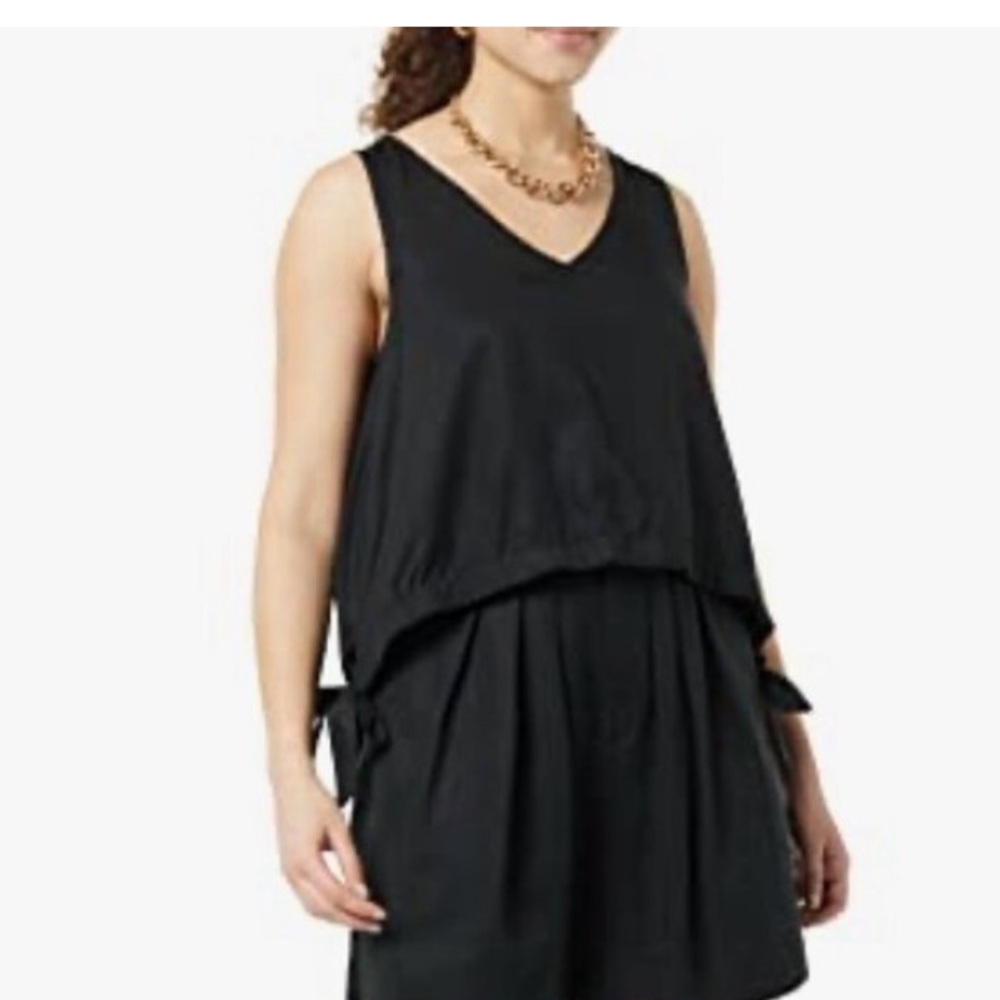 TEREA Women's Brea Adjustable Hem Top S Black
